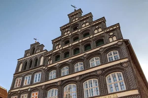 Für einen starken und attraktiven Wirtschaftsstandort